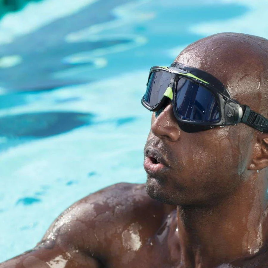 Aquasphere Seal 2.0 Adult Goggle Black Green Dark Lens