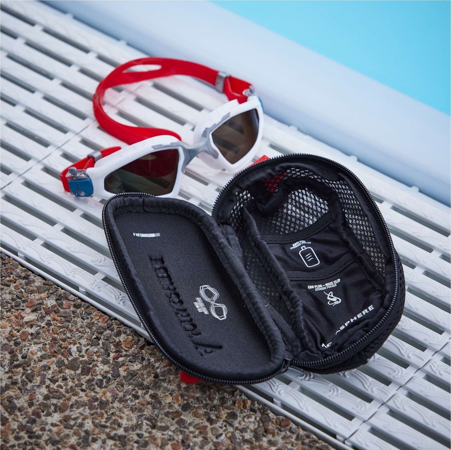 Aquasphere Goggle Case Black Red 80x190mm
