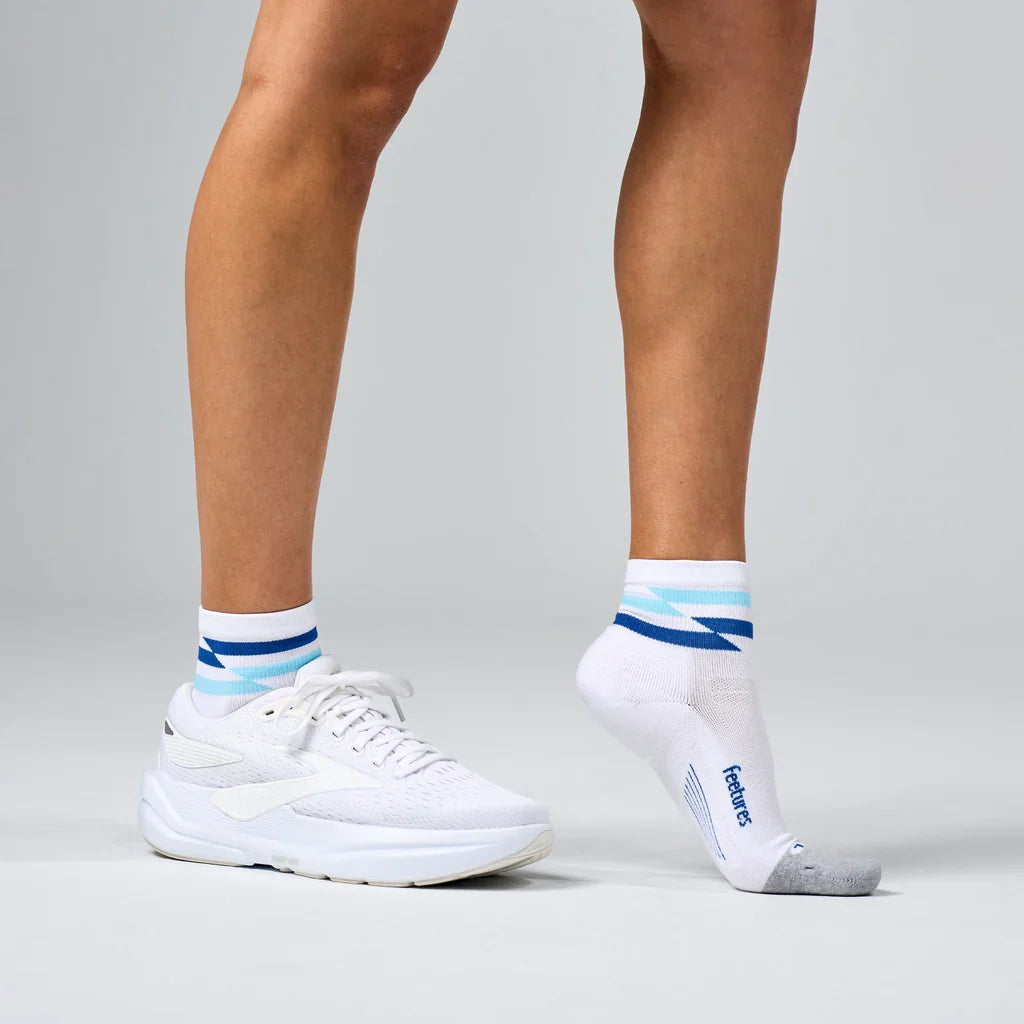 Feetures Elite Max NST White Track 1 Pair x 3